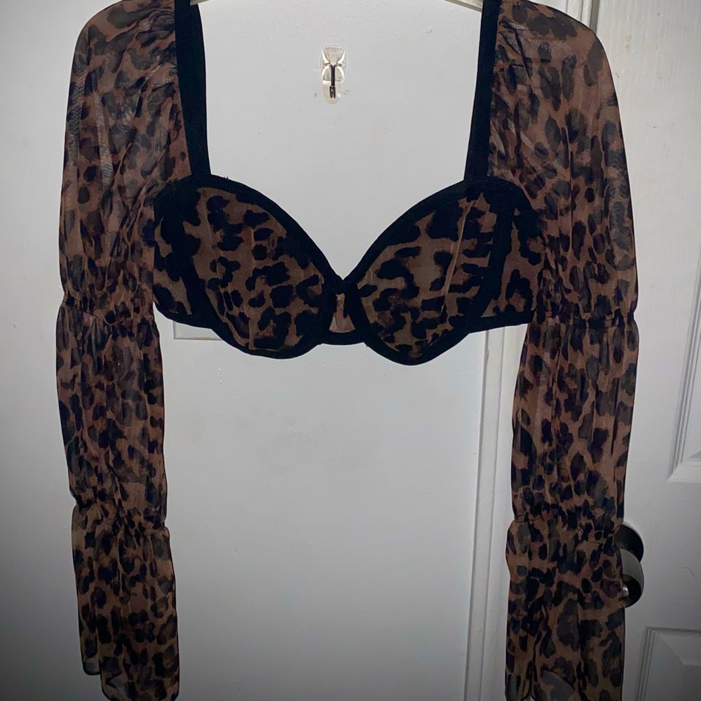 Leopard Crop Top